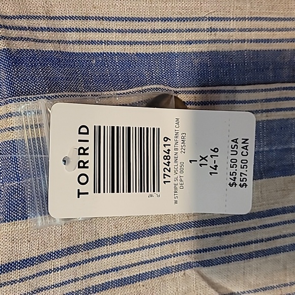 Torrid summer crop top - Picture 3 of 4